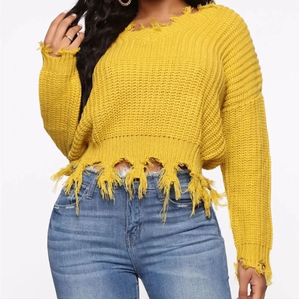 NWT LOVE TREE V-NECKLINE WOMEN"S SWEATER
